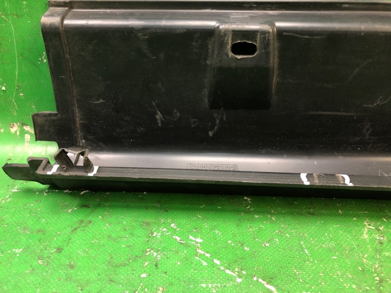 Накладка порога наружная задняя левая PATRIOT 10-17 2014 Внедорожник 2.0 Накладка порога наружная задняя левая PATRIOT 10-17 2014 Внедорожник 2.0