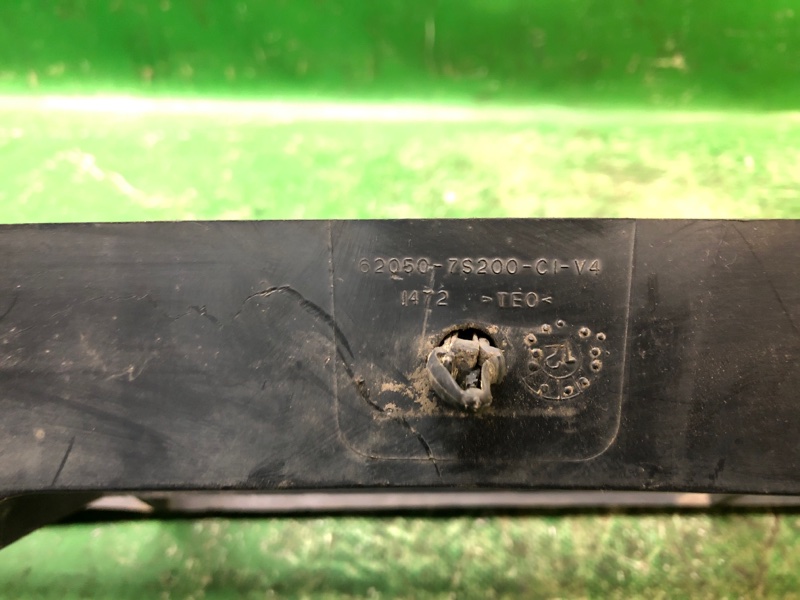 Решетка переднего бампера QX56 / TITAN / ARMADA 04-16 Решетка переднего бампера QX56 / TITAN / ARMADA 04-16