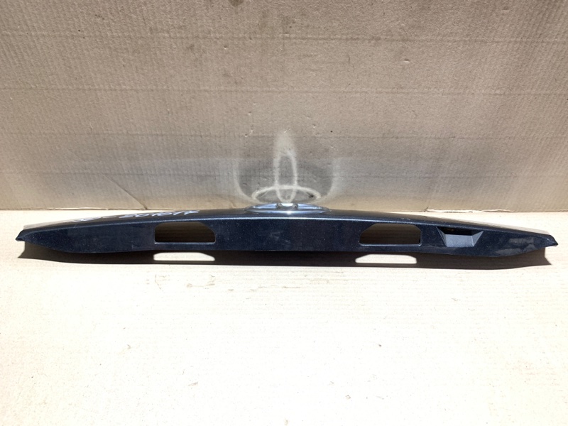 Панель подсветки номера CAMRY 50 12-15 Панель подсветки номера CAMRY 50 12-15