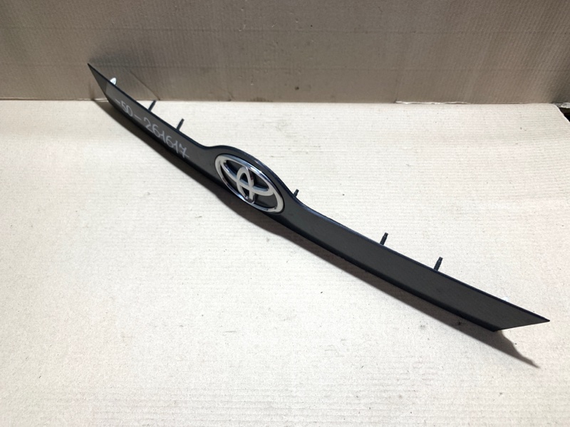 Панель подсветки номера CAMRY 50 12-15 Панель подсветки номера CAMRY 50 12-15