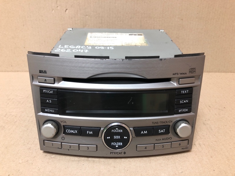 Магнитола SUBARU LEGACY 09-15 BM 2010 Седан 2.5 EJ253 86201AJ64A Б/У