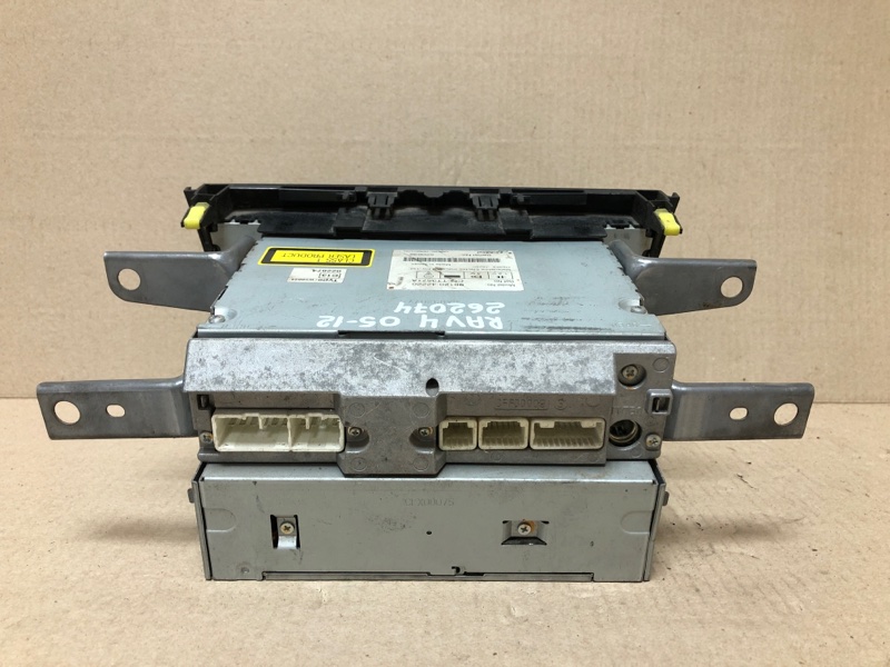 Магнитола TOYOTA RAV4 05-12