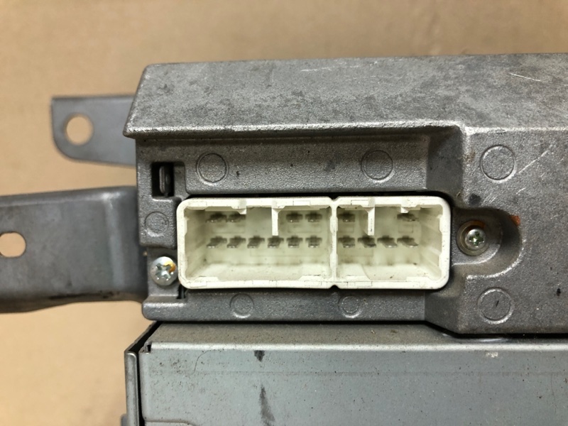 Магнитола RAV4 05-12