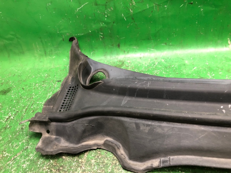 Пластик под лобовое стекло / Жабо FUSION 14- 2014 Седан 2.5