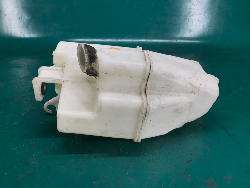 Резонатор воздушного фильтра SOLARA 03-09 2006 Кабриолет 3.3 3MZ-FE