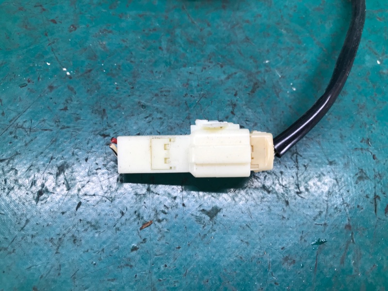 Замок крышки багажника SOLARA 03-09 2006 Кабриолет 3.3 3MZ-FE