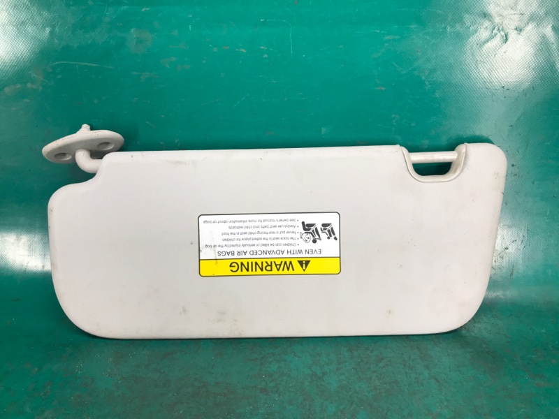 Запчасть козырек солнцезащитный правый KIA SOUL PS 13-19 2016 PS 2.0 G4NC 85220-B2240EQ Б/У Козырек солнцезащитный правый KIA SOUL PS 13-19 2016 PS 2.0 G4NC 85220-B2240EQ Б/У