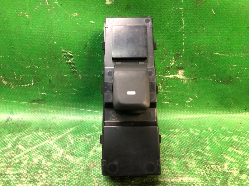 Кнопка стеклоподъемника задняя правая HYUNDAI SONATA LF 2014- 93580-C1000 Б/У