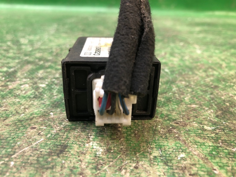 Блок иммобилайзера SPORTAGE KM 04-10 Блок иммобилайзера SPORTAGE KM 04-10