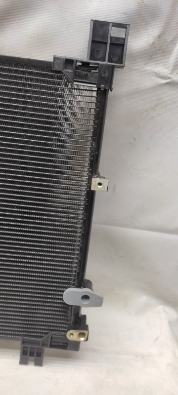 Радиатор кондиционера IS250/350 13-20 Радиатор кондиционера IS250/350 13-20