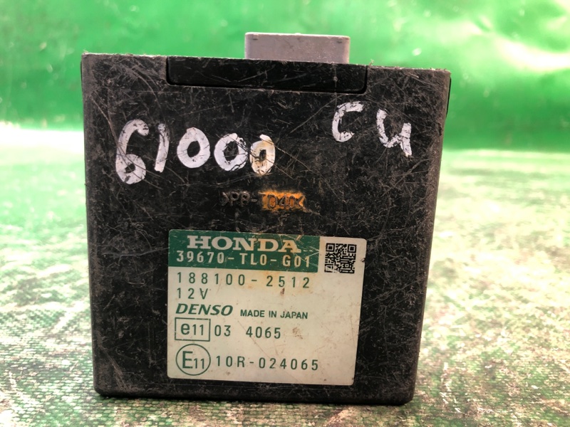 Блок управления парктроником HONDA ACCORD CU8 / TSX 08-14 39670-TL0-G01 Б/У