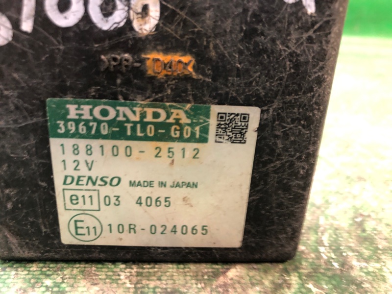 Блок управления парктроником HONDA ACCORD CU8 / TSX 08-14