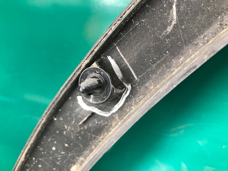 Накладка крыла (расширитель арки) передняя правая TRIBECA B10 07-13 2008 Внедорожник 3.6 EZ36