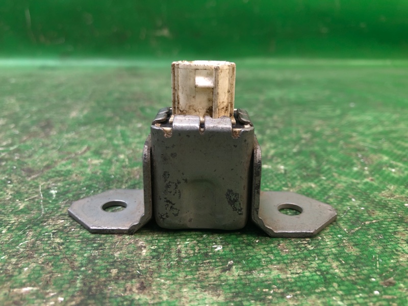 Датчик удара MITSUBISHI L200 06-14