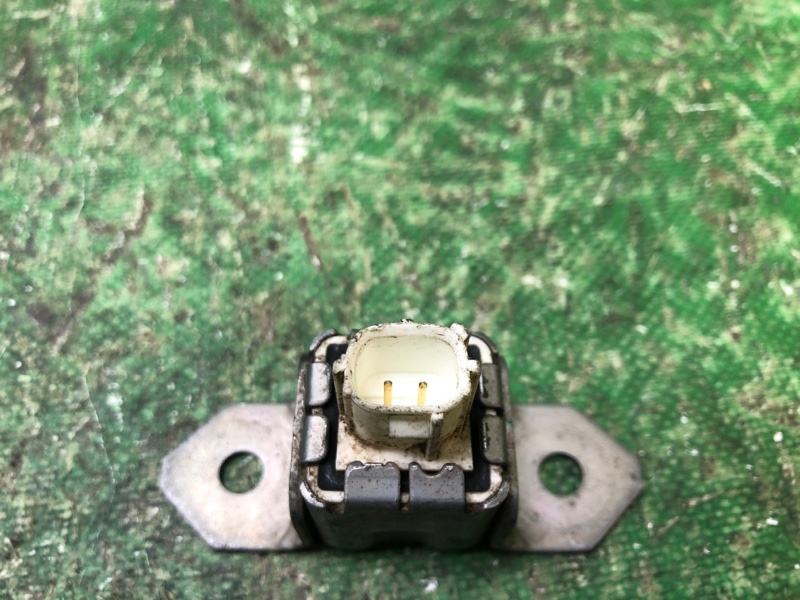 Датчик удара L200 06-14