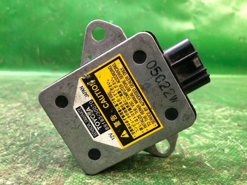 Запчасть датчик esp LEXUS GS350 GS300 05-11 89183-30070 Б/У Датчик ESP LEXUS GS350 GS300 05-11 89183-30070 Б/У