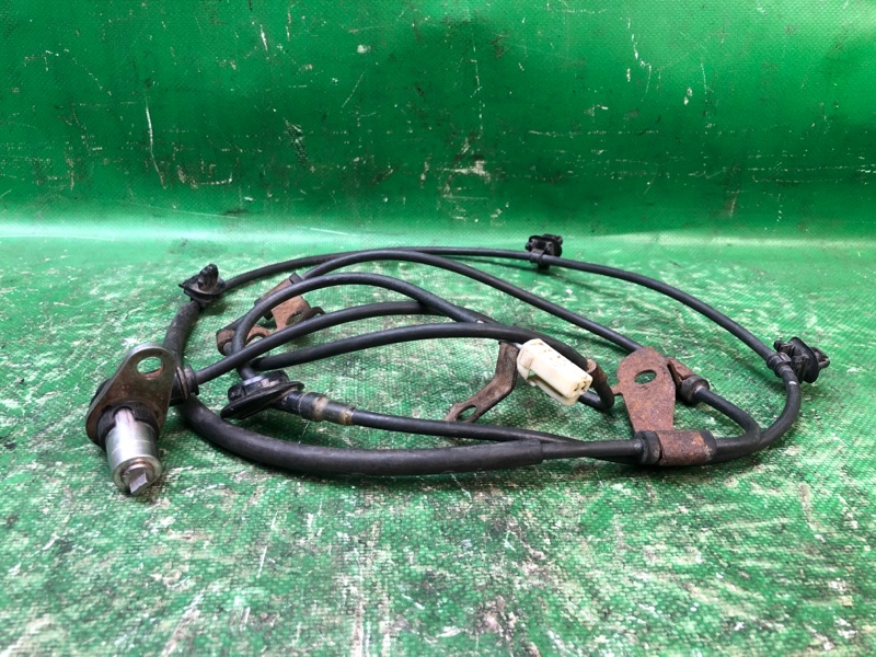 Запчасть датчик abs задний правый MITSUBISHI GALANT 03-12 MR569288 Б/У Датчик ABS задний правый MITSUBISHI GALANT 03-12 MR569288 Б/У