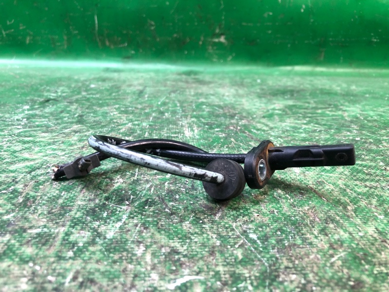 Датчик ABS SUBARU OUTBACK 09-14 BR 27540AJ01A Б/У