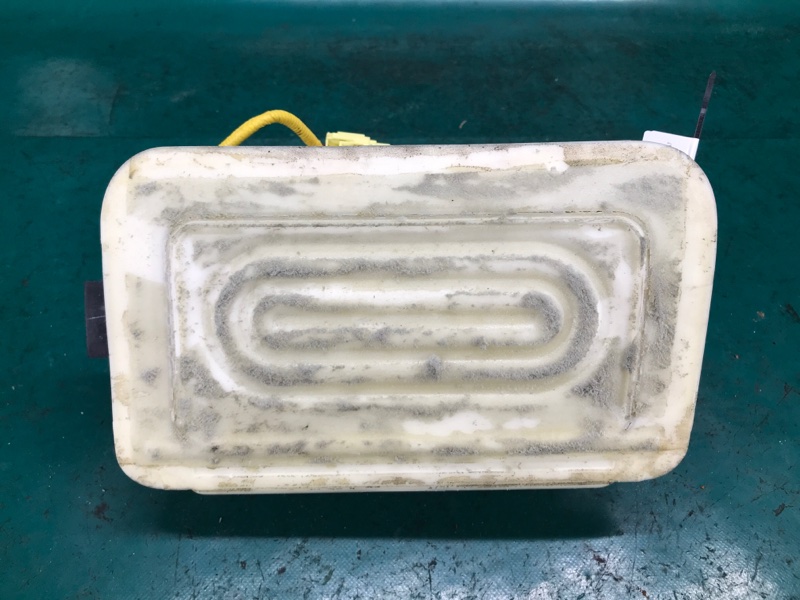 Подушка безопасности пассажира HYUNDAI SONATA YF 10-14 84530-3Q600 Б/У