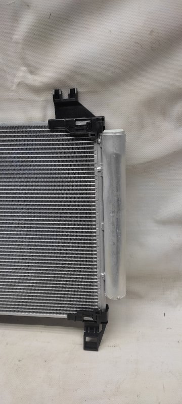 Радиатор кондиционера TOYOTA AURIS 13-18 Радиатор кондиционера TOYOTA AURIS 13-18