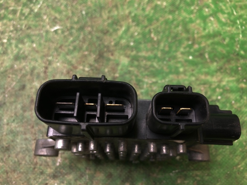 Блок управления вентилятором радиатора QX50 15-18