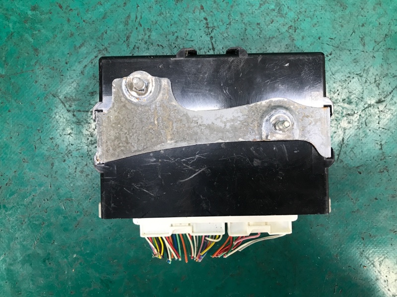 Блок управления центральным замком ES350 06-12 2008 XV40 3.5 2GR-FE