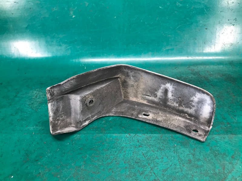 Брызговик передний левый SENTRA B17 12-21 2015 Седан 1.8 MRA8DE Брызговик передний левый SENTRA B17 12-21 2015 Седан 1.8 MRA8DE