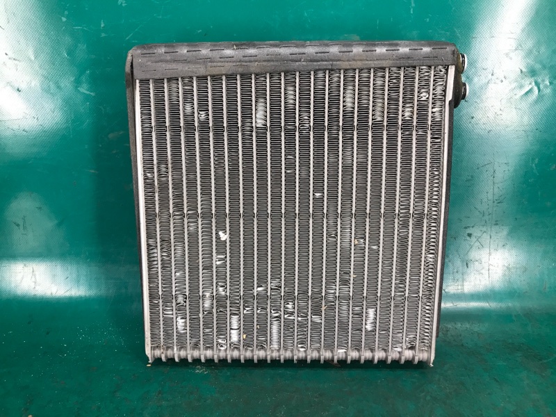 Испаритель кондиционера TOYOTA CAMRY 30 02-06 2005 2.4 2AZFE 88501-07020 Б/У