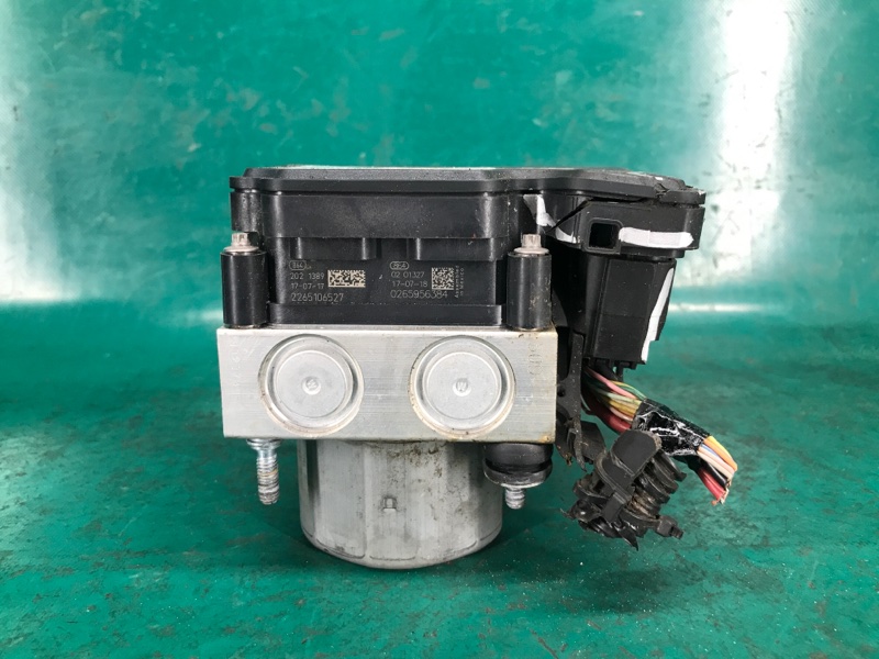 Блок ABS TLX 14-17 2016 Седан 2.4L 4