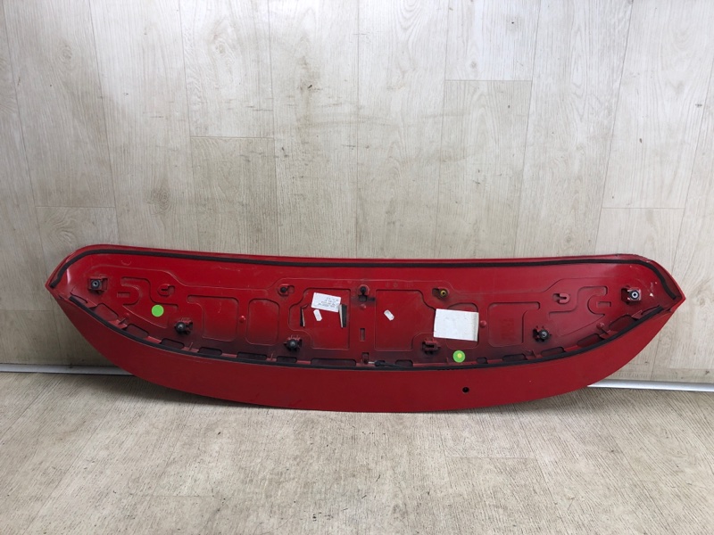 Спойлер крышки багажника RENEGADE (BU) 14- 2018 BU 2.4 ED6 Спойлер крышки багажника RENEGADE (BU) 14- 2018 BU 2.4 ED6