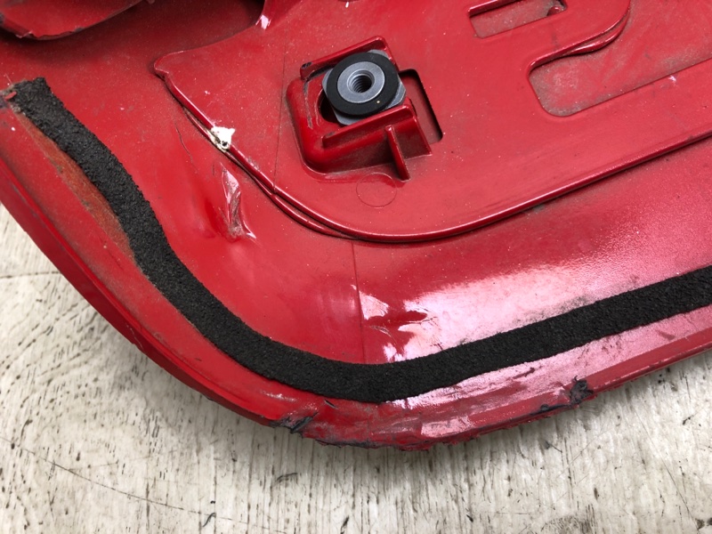 Спойлер крышки багажника RENEGADE (BU) 14- 2018 BU 2.4 ED6 Спойлер крышки багажника RENEGADE (BU) 14- 2018 BU 2.4 ED6