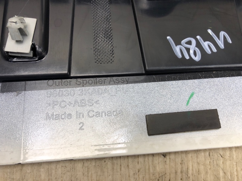 Спойлер крышки багажника PATHFINDER R52 12-21 2018 R52 3.5 VQ35DD