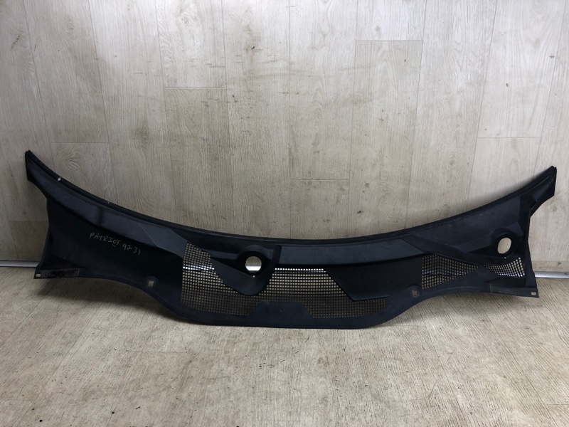 Запчасть пластик под лобовое стекло / жабо JEEP PATRIOT 10-17 2012 MK74 2.4 ED3 4879446AD Б/У Пластик под лобовое стекло / Жабо JEEP PATRIOT 10-17 2012 MK74 2.4 ED3 4879446AD Б/У