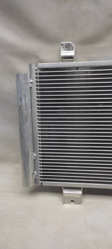 Радиатор кондиционера LEXUS IS250/350 05-13 Радиатор кондиционера LEXUS IS250/350 05-13