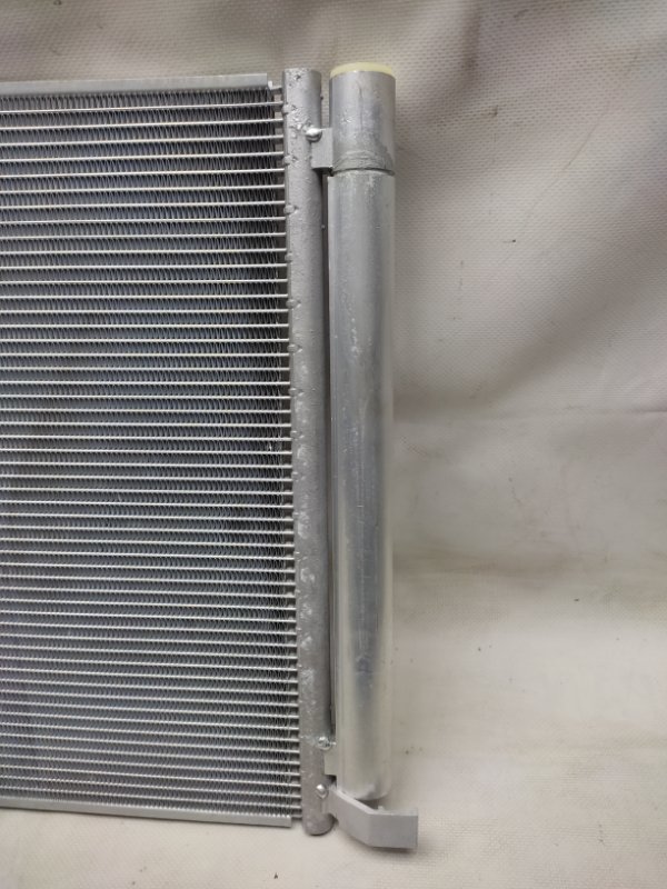 Радиатор кондиционера ELANTRA AD 16-