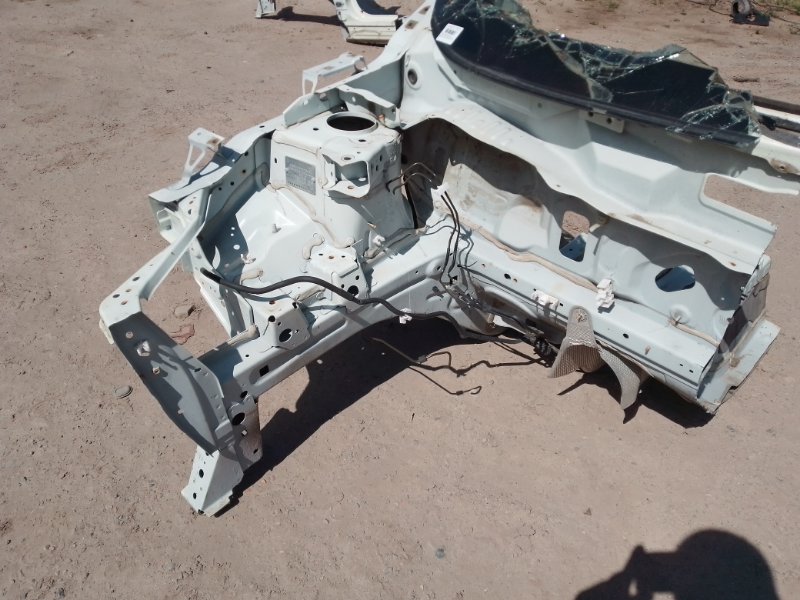 Четверть кузова передняя правый JUKE 10-19 2011 Внедорожник 1.6 MR16DDT