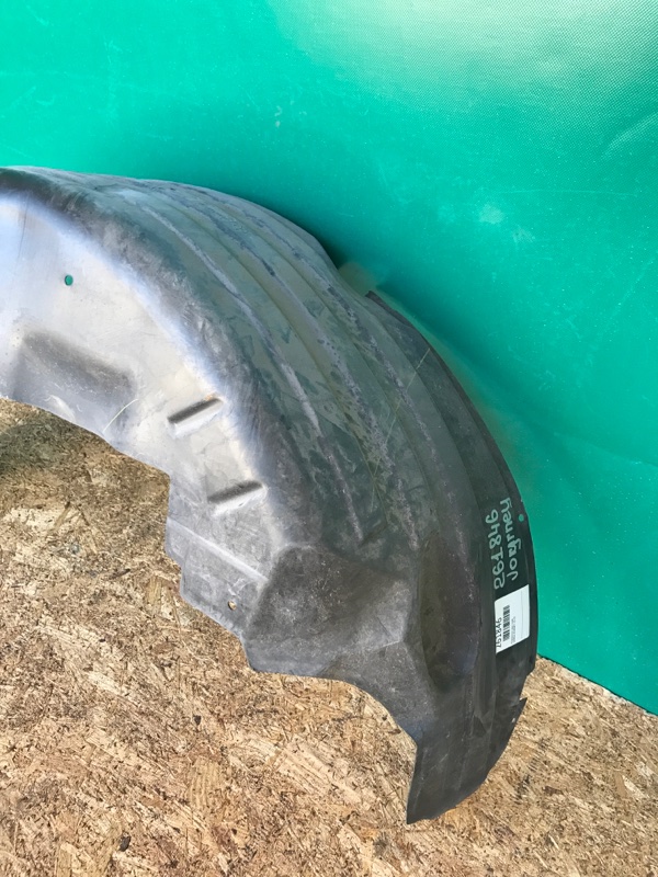 Подкрылок задний правый JOURNEY 08-20