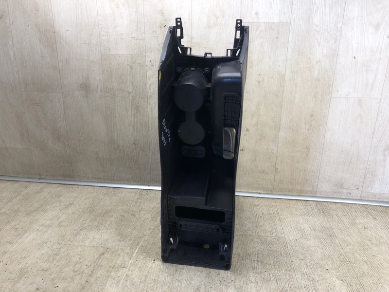 Консоль центральная ELANTRA MD 10-15 2013 MD 1.8 G4NB