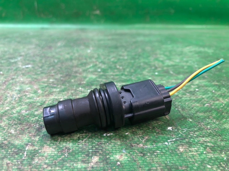 Датчик положения коленвала NISSAN QASHQAI 07-14 949979-0180 Б/У