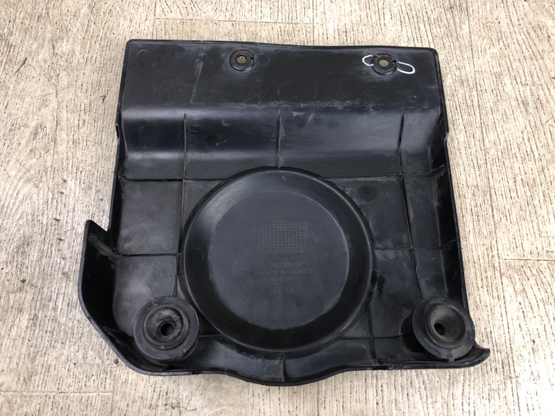 Пластик подкапотного отсека передний правый GRANDEUR 05-11