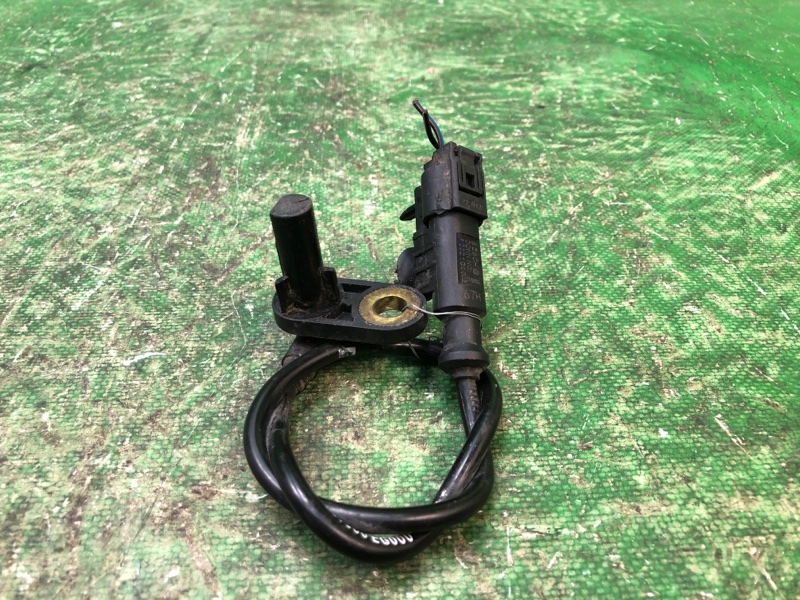 Датчик ABS задний INFINITI G35 03-07 47900-EG000 Б/У