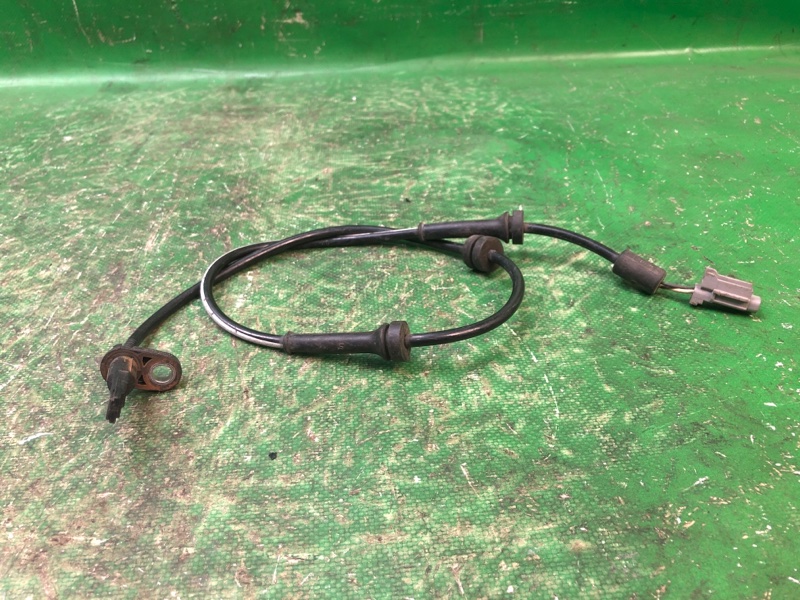 Датчик ABS передний NISSAN QASHQAI 07-14 47910-JD000 Б/У