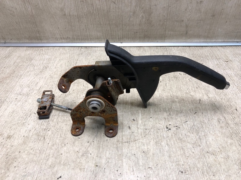 Рычаг стояночного тормоза HYUNDAI ELANTRA AD 16- AD 2.0 G4NH