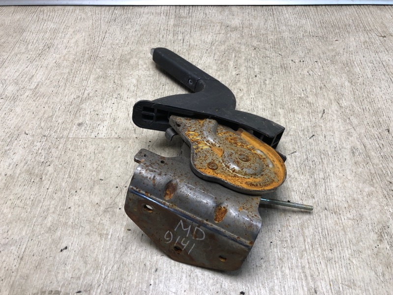 Рычаг стояночного тормоза ELANTRA MD 10-15 2012 MD 1.8 G4NB