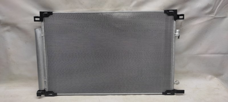 Запчасть радиатор кондиционера TOYOTA CAMRY 70 17- 884A0-33020 новая Радиатор кондиционера TOYOTA CAMRY 70 17- 884A0-33020 новая