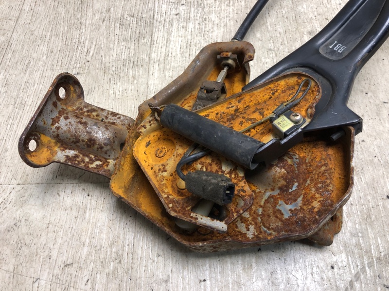 Рычаг стояночного тормоза GRANDEUR 05-11