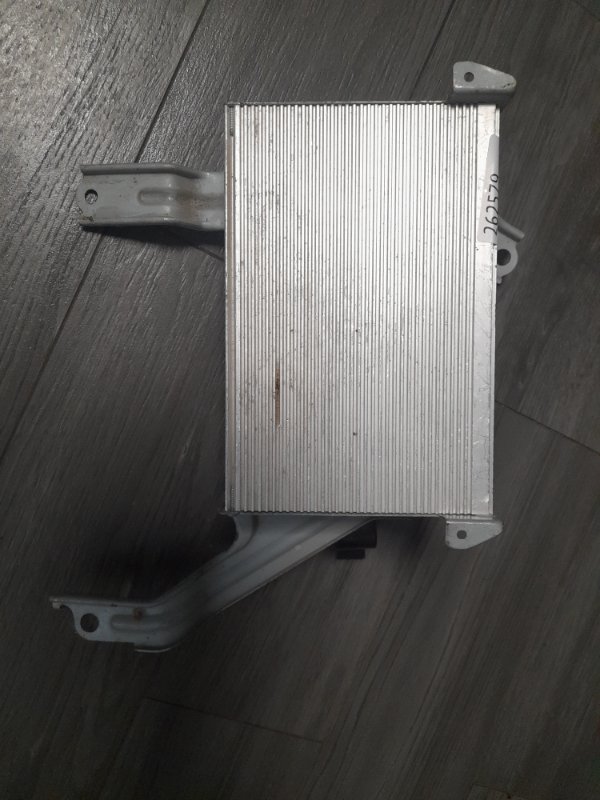 Усилитель звука TOYOTA PRIUS - 30 09-17 86280-0W240 Б/У