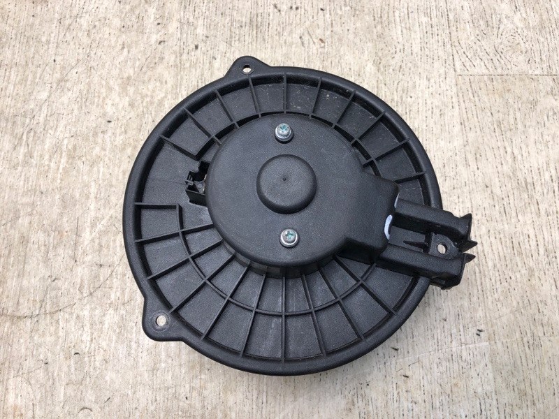 Моторчик печки MITSUBISHI GALANT 03-12 2010 Седан 2.4 4G69 7801A115 Б/У