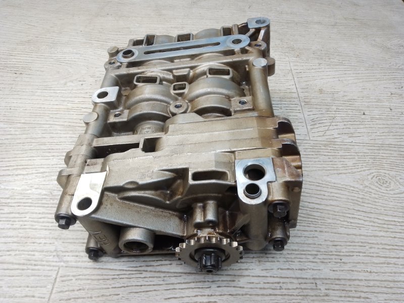 Масляный насос HYUNDAI SONATA YF 10-14 2013 Седан 2.4 G4KK 233002G542 Б/У