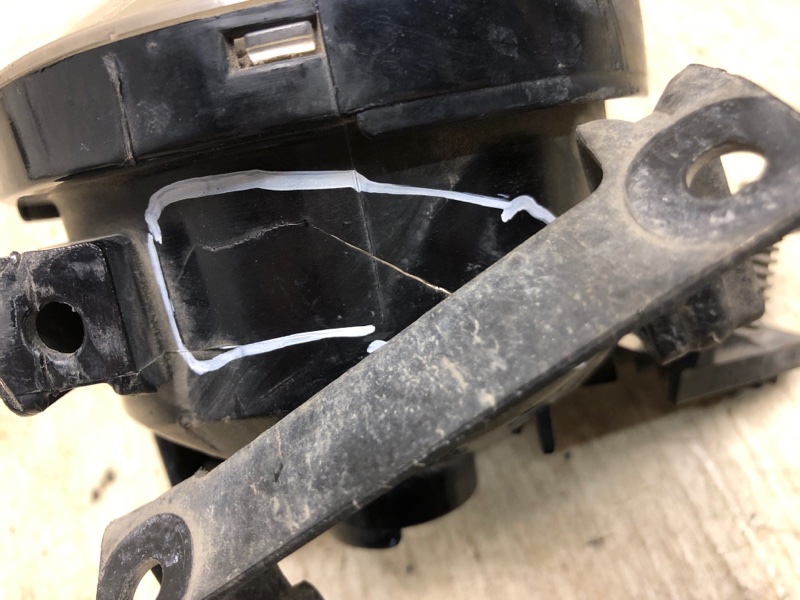 Противотуманная фара правая TUCSON 04-10